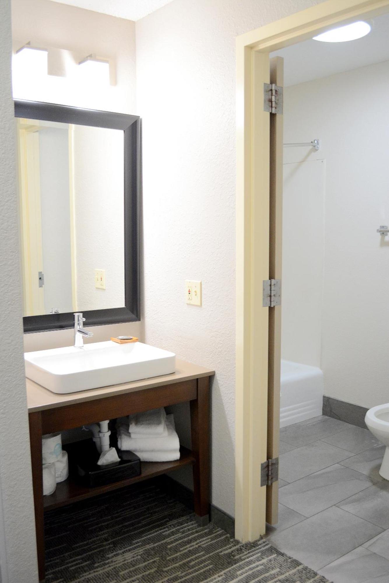 Country Inn & Suites By Radisson, Port Clinton, Oh חדר תמונה